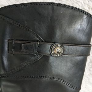 Ladies knee high Frye zip riding boots